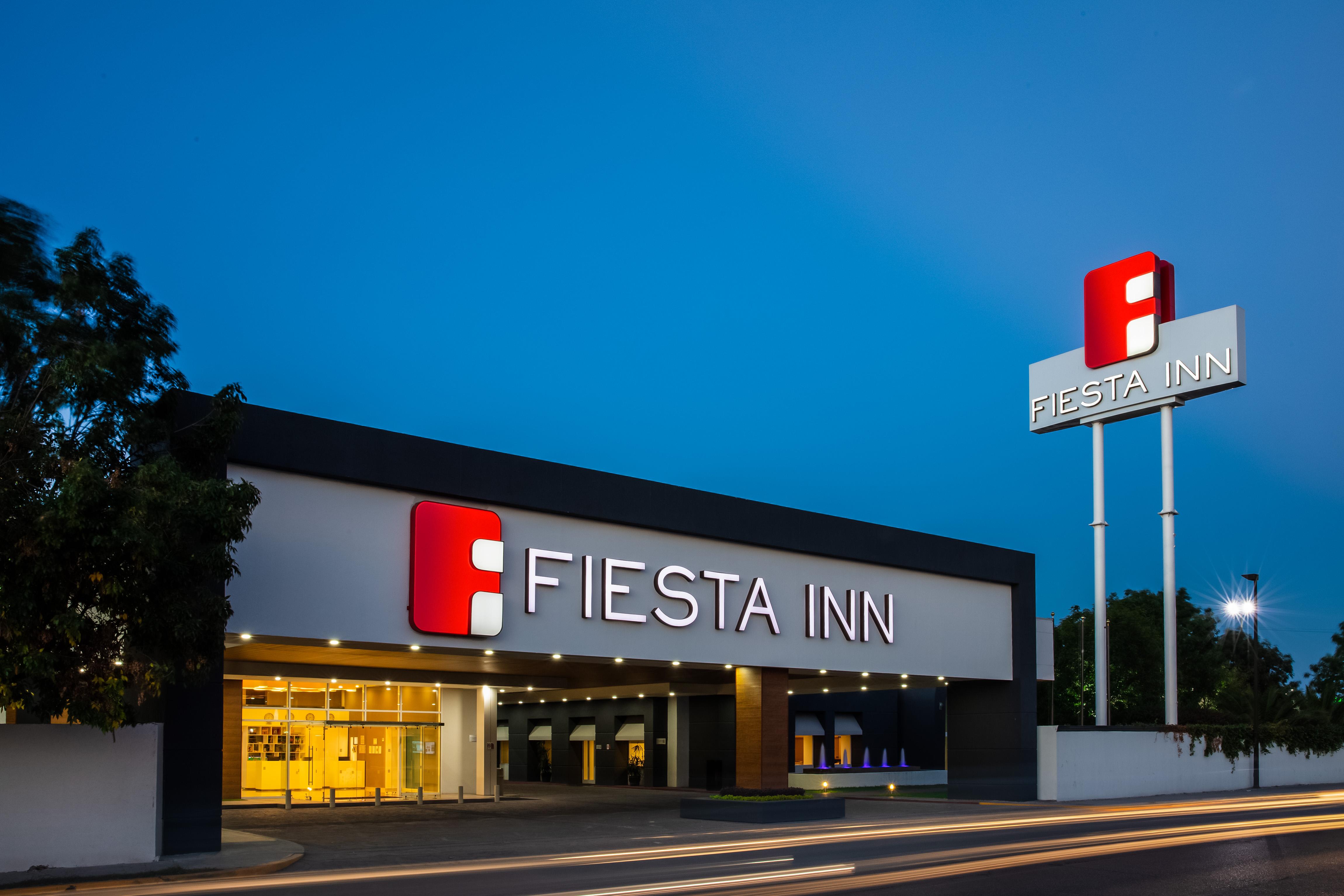 Fiesta Inn San Luis Potosi Glorieta Juarez מראה חיצוני תמונה