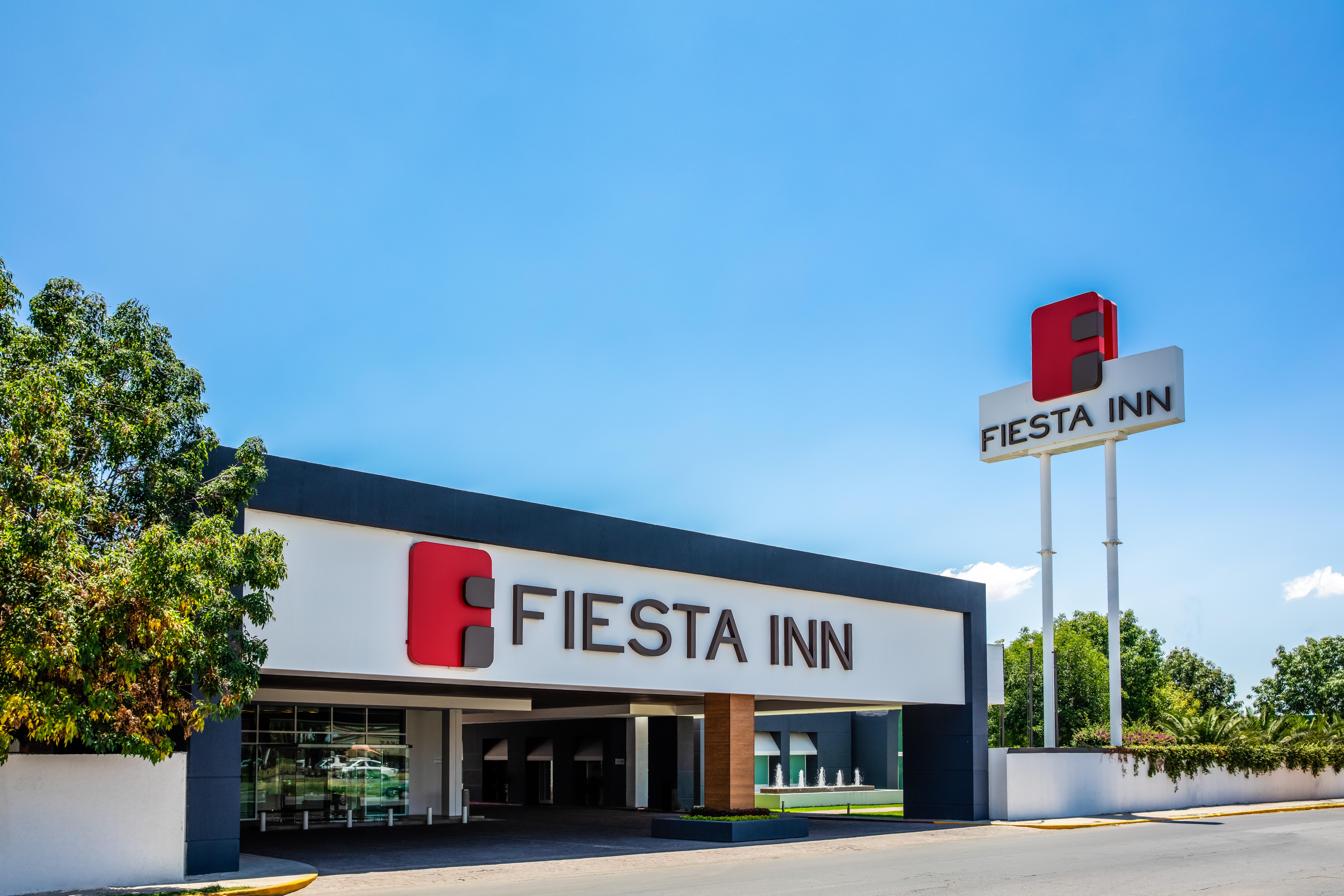 Fiesta Inn San Luis Potosi Glorieta Juarez מראה חיצוני תמונה