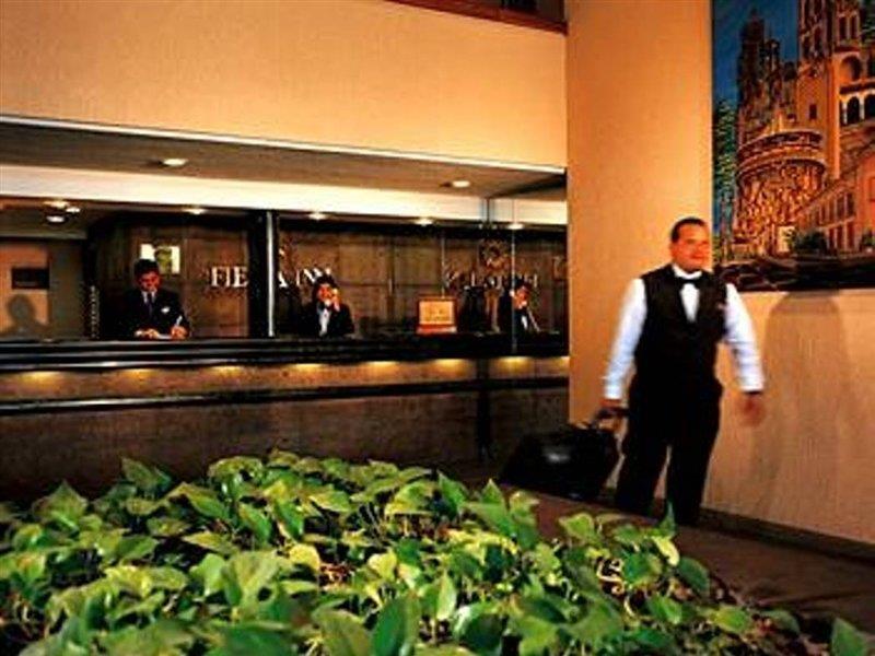 Fiesta Inn San Luis Potosi Glorieta Juarez מראה חיצוני תמונה